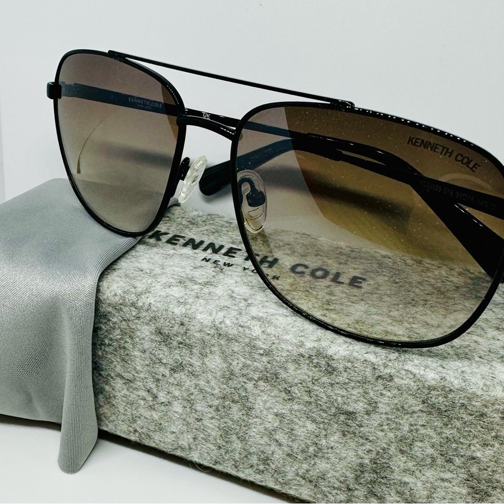 Kenneth Cole Black Frame Sunglasses with Brown Gradient Lenses